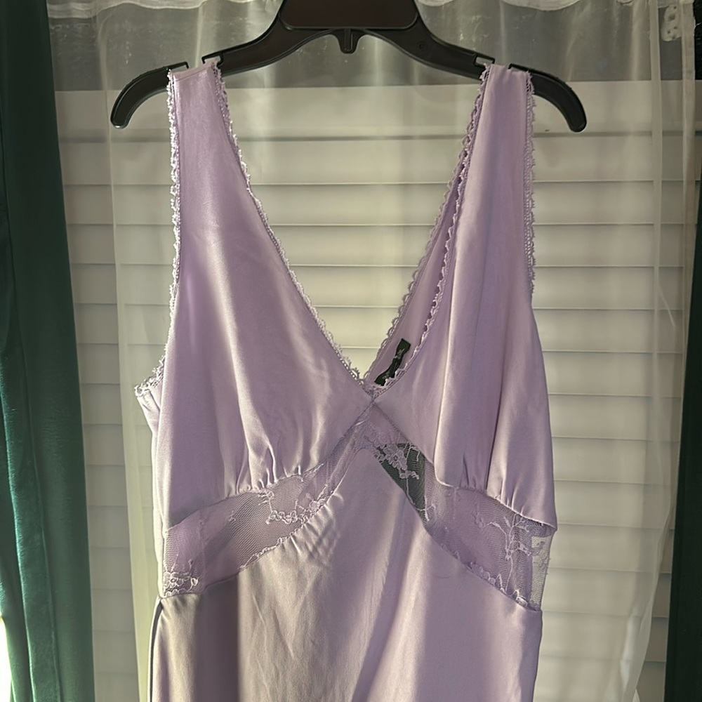 Small, long, light purple dress